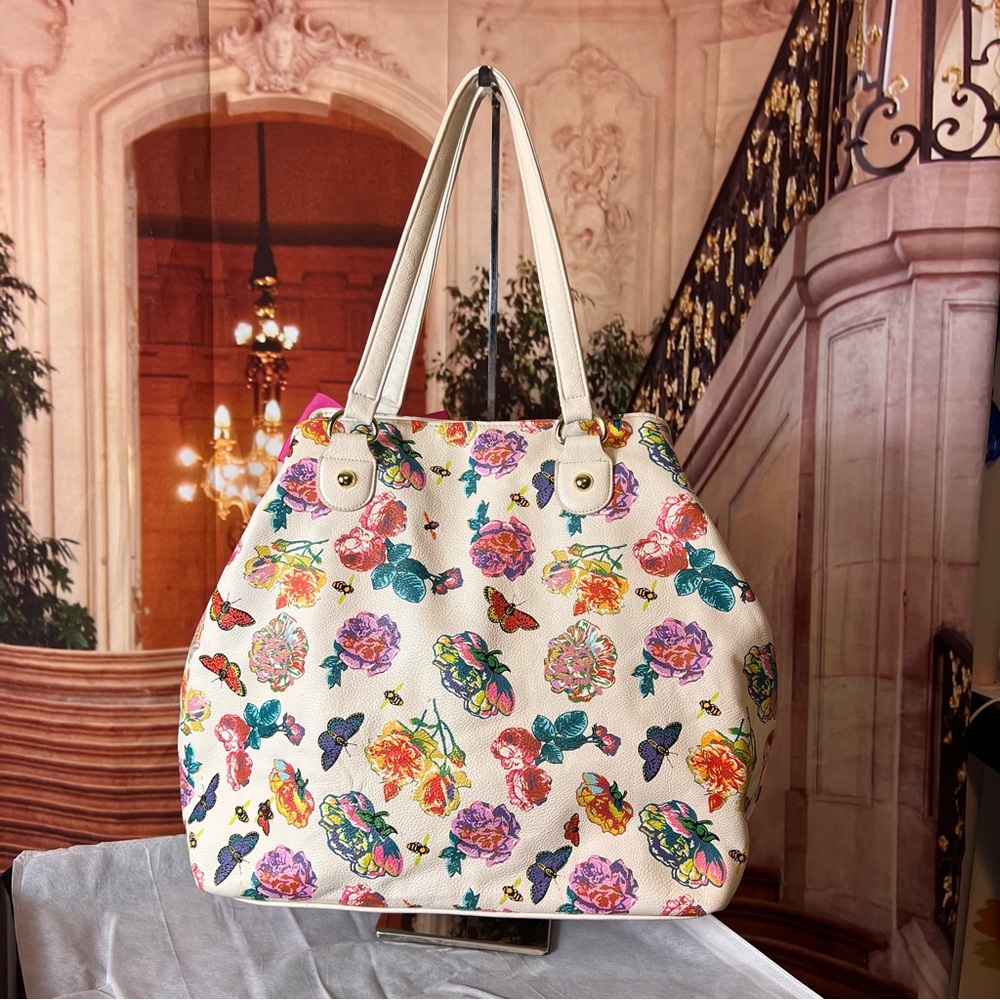 Betsey Johnson Large Colorful Floral Women's Bag with Pink Bow 🎀 charm - Picture 4 of 15